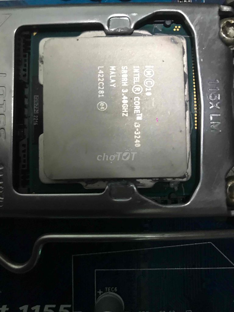 Bo mạch chủ Gigabyte H61. Mua bán Linh kiện (RAM, Card...) tại Huyện Nam Sách Hải Dương được đăng bởi phat. thinh hình 1