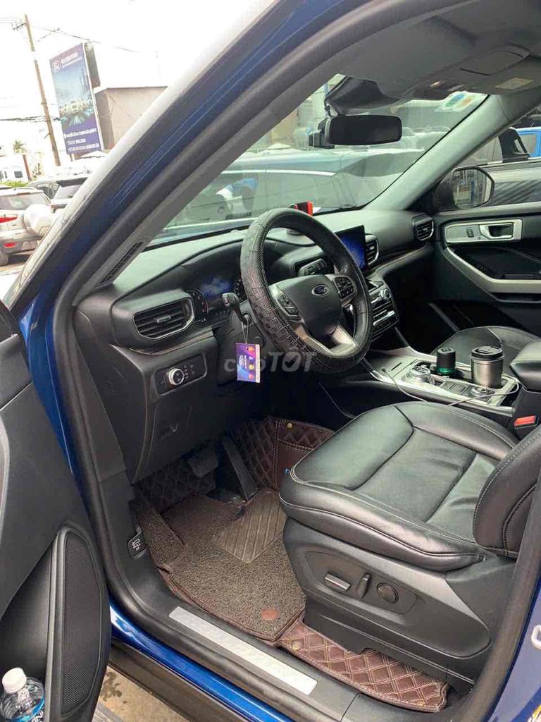 Ford Explorer 2021 Đky2022. Hãng bán - 55000 km. Mua bán Ô tô tại Quận 12 Tp Hồ Chí Minh được đăng bởi Huyền Vi Ford quận 12 hình 4