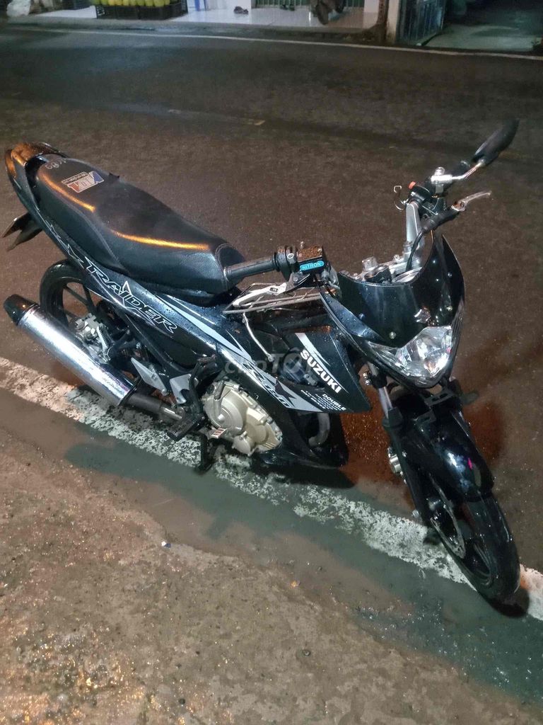 Suzuki rader 150 máy zin êm xe đẹp fun chức năng. Mua bán Xe máy tại Quận Cái Răng Cần Thơ được đăng bởi Cầm Đồ Minh Tấn hình 4