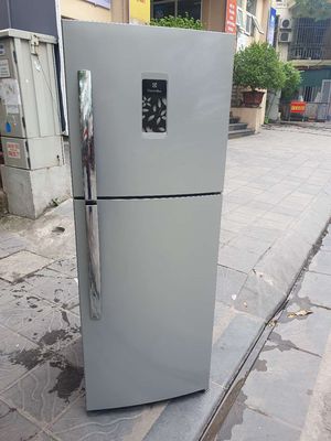 Tủ lạnh Electrolux nhập thái 210l