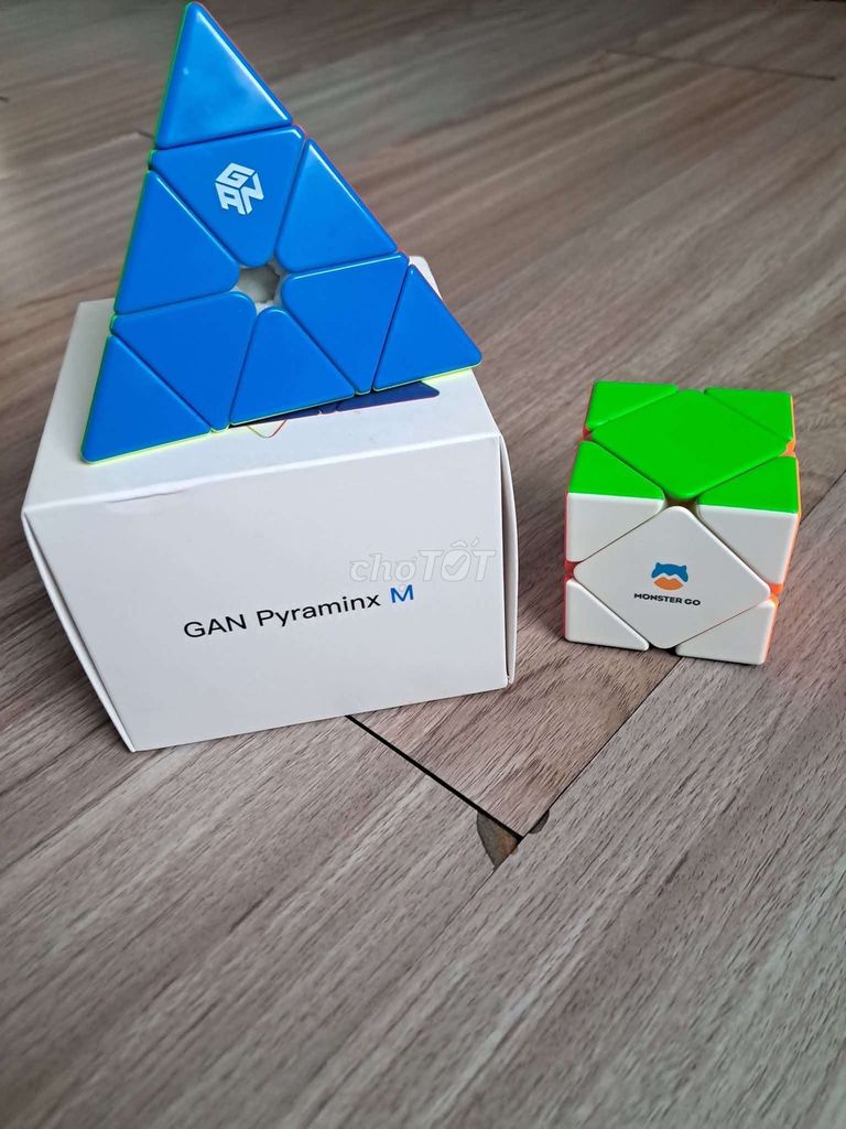 Rubik GAN Pyraminx M Xanh dương