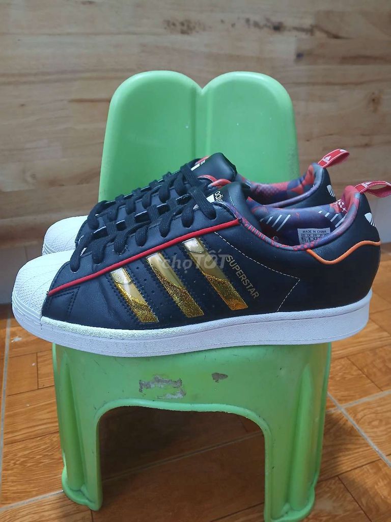 Giày thể thao Adidas Superstar Nam 42 Đã sử dụng. Mua bán Giày dép tại Huyện Phong Điền Cần Thơ được đăng bởi Nguyễn  Lê  Trương  hình 1