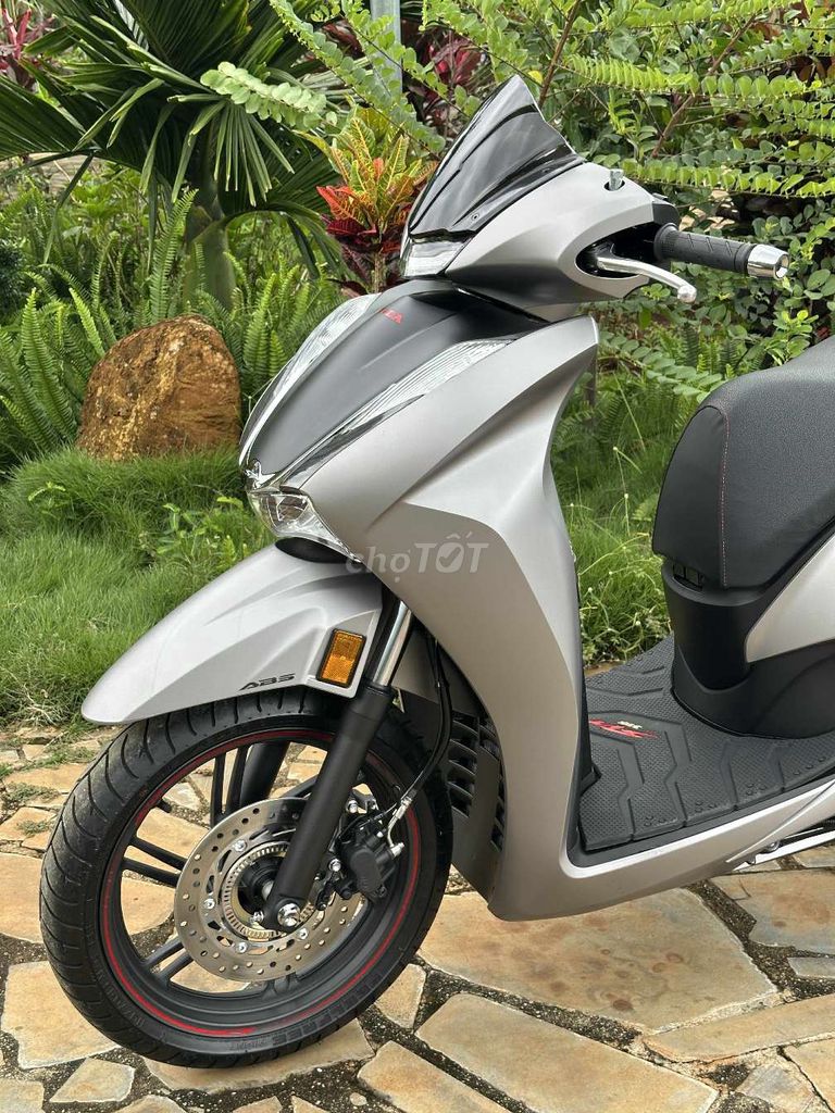 SH 350. Mua bán Xe máy tại Thành phố Đà Lạt Lâm Đồng được đăng bởi NTK hình 6