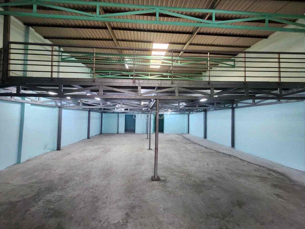 kho xưởng Văn Phòng gần Gigamall 316m2 sử dụng