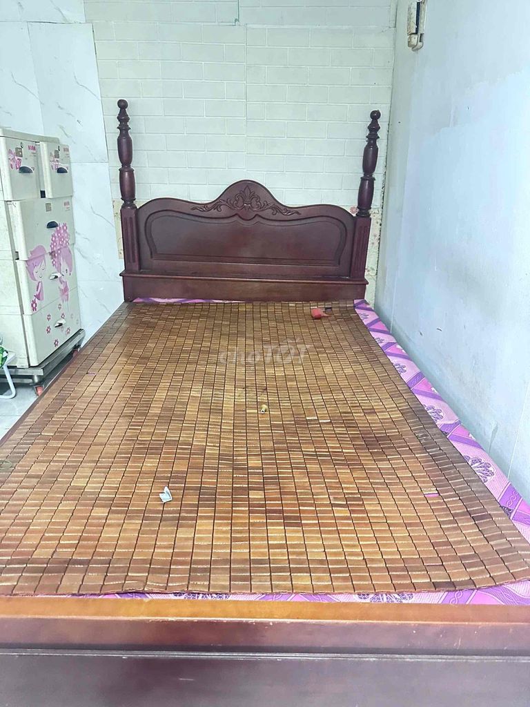 Giường ngủ gỗ xưa chắc chắn 1m2x2m. Mua bán Giường, chăn ga gối nệm tại Quận Bình Thạnh Tp Hồ Chí Minh được đăng bởi Ngọc Thuỳ  hình 1