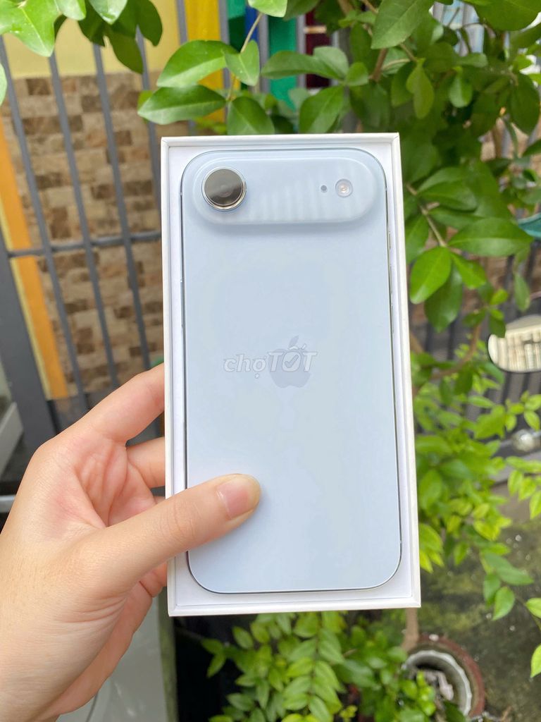 iPhone Air Blue 256 VN BH T03.2027 FPT. Mua bán Điện thoại tại Quận Tân Bình Tp Hồ Chí Minh được đăng bởi Đăng Khoa Store hình 1