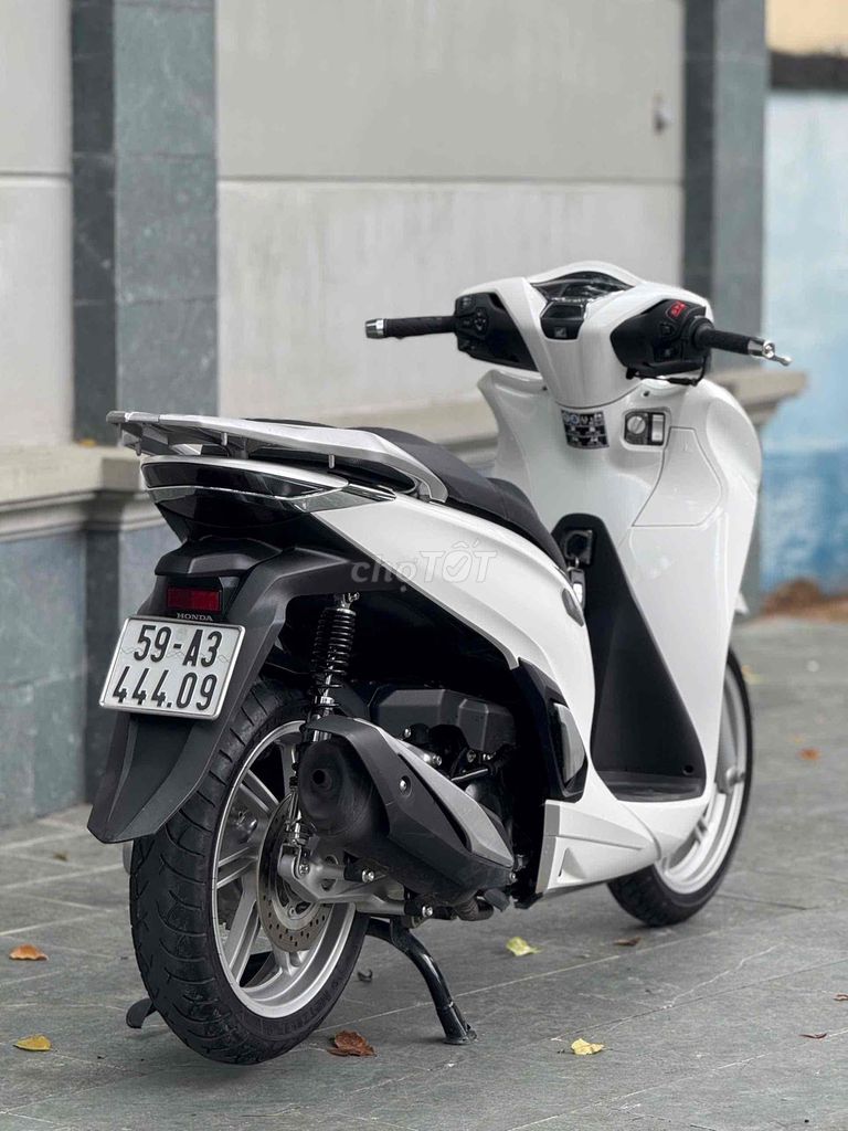 SH 350i ABS 2022 MÁY THÁI BSTP. Mua bán Xe máy tại Thành phố Thủ Đức Tp Hồ Chí Minh được đăng bởi Vũ Vũ hình 6
