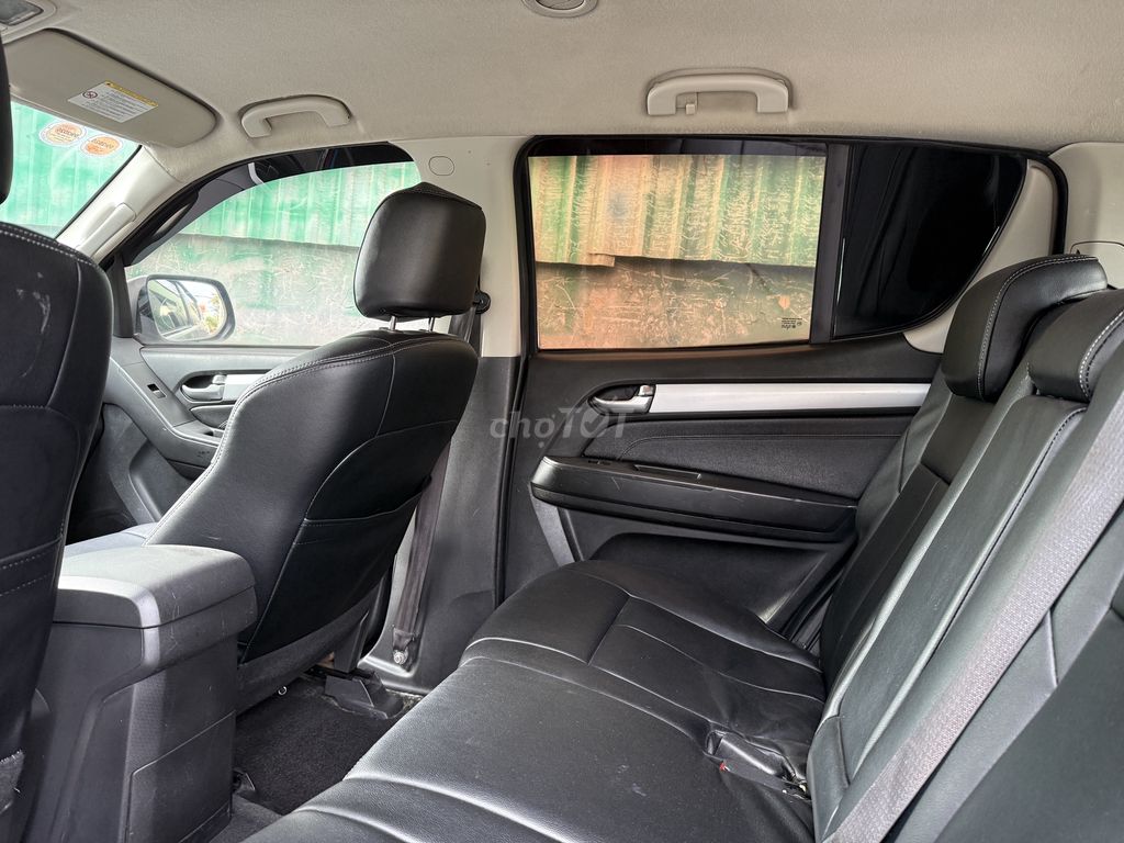 Isuzu Mu X 2016 Máy dầu số tự động. Mua bán Ô tô tại Quận 12 Tp Hồ Chí Minh được đăng bởi Kim Yến hình 6