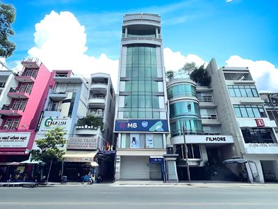 Văn Phòng 80m2 giá 17 triệu - HOÀNG KHANG BUILDING