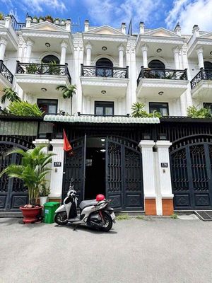 Аренда · 3 комн. · 60 м² · Quận 12, ул. Đường Hà Huy Giáp