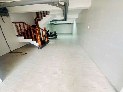 Townhouse 100 m² · 5 bed · Đường Phạm Hùng
