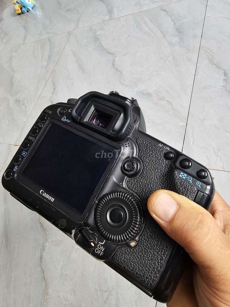 Máy ảnh Canon 5D Mark II Đen. Mua bán Máy ảnh, Máy quay tại Huyện Buôn Đôn Đắk Lắk được đăng bởi Mr Bean hình 1