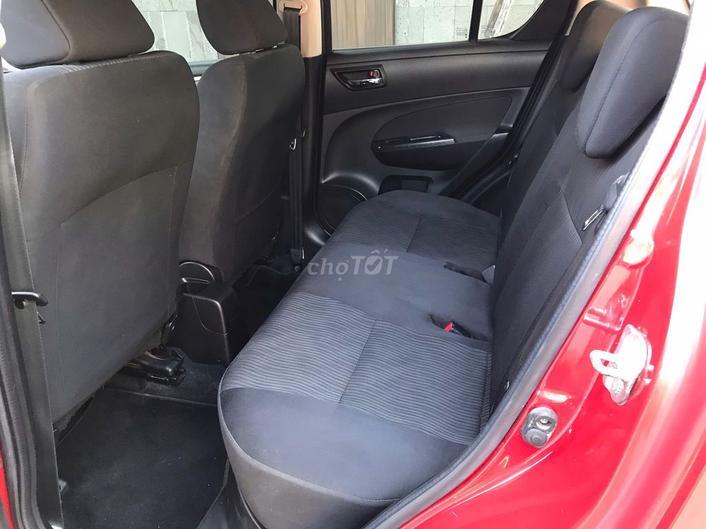 Suzuki Swift 2014: 1.4 AT Chính Chủ. Mua bán Ô tô tại Quận Hải An Hải Phòng được đăng bởi Đức Vinh hình 6