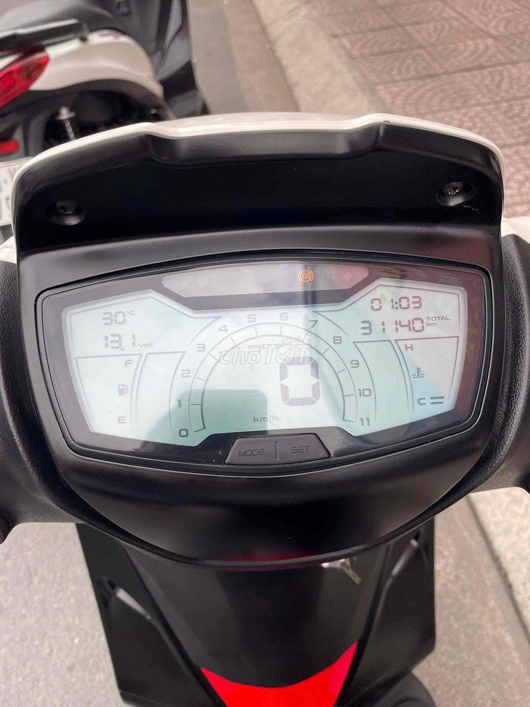 Medley 150cc chính chủ. Mua bán Xe máy tại Quận Phú Nhuận Tp Hồ Chí Minh được đăng bởi DŨNG HOÀNG  hình 3