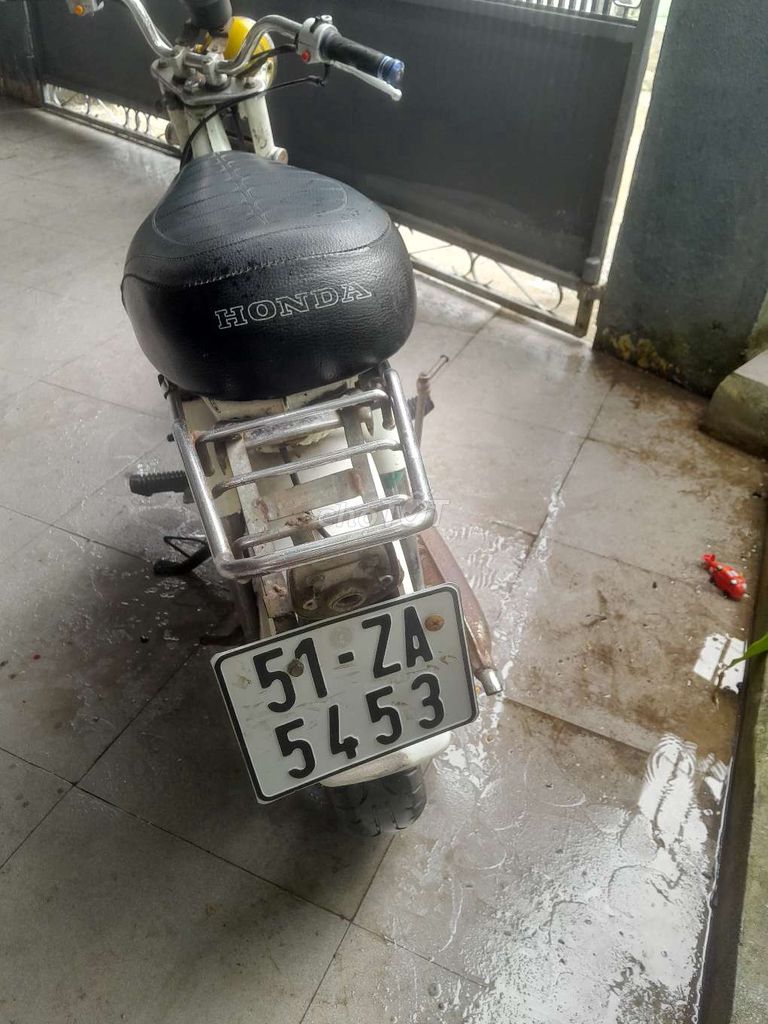 Bán xe chaly ..giấy tờ đầy đủ..máy im.giá 4tr300k. Mua bán Xe máy tại Thành phố Biên Hòa Đồng Nai được đăng bởi vo hoai thuân hình 4