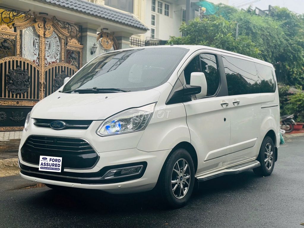 Ford Tourneo Titanium 2019, bảo hành 2026, vay 75%. Mua bán Ô tô tại Quận Tân Phú Tp Hồ Chí Minh được đăng bởi Đức hình 1