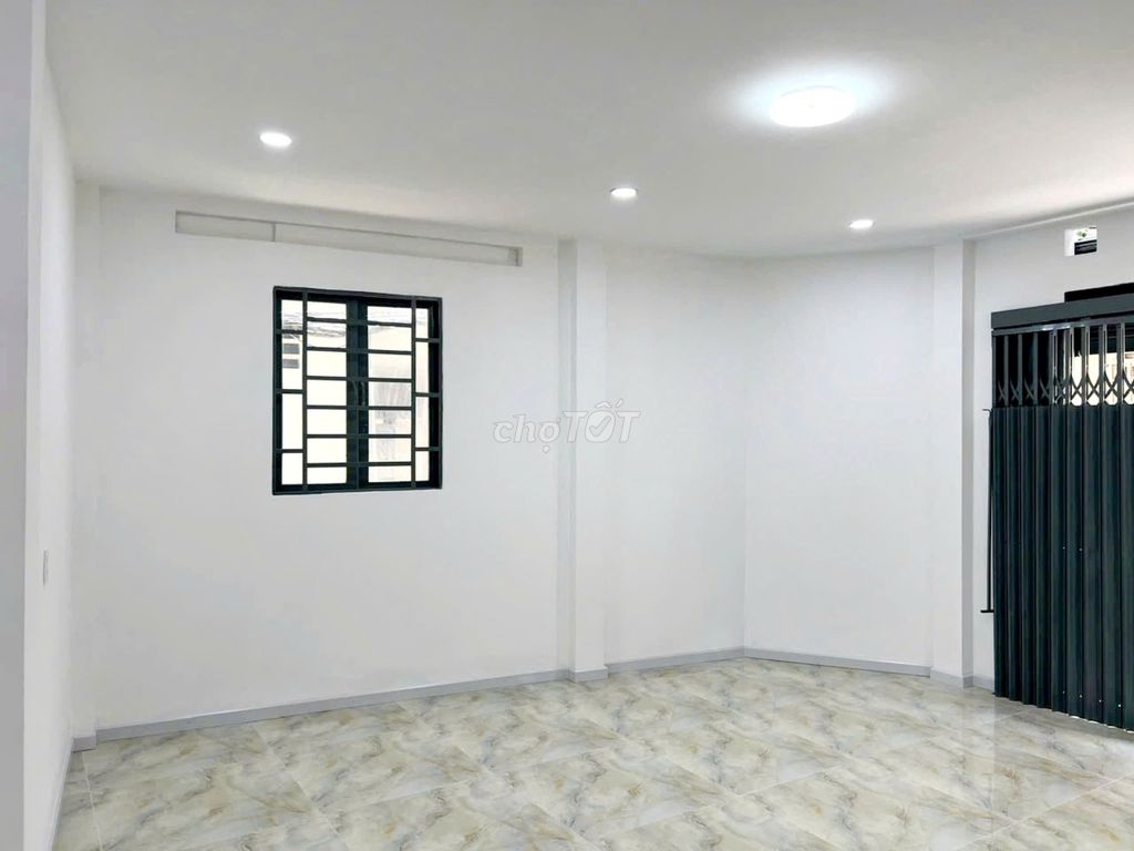 Nhà mới đẹp, (6x7m, 1 lầu, 2pn), 292/2A Bà Hạt, Q10