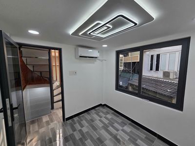 BÁN NHÀ HẺM TO THÔNG Q3, KHU BÀN CỜ, NHÀ 3 TẦNG ĐẸP NHƯ HÌNH.