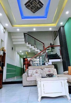 Аренда · 4 комн. · 80 м² · Quận Cẩm Lệ, ул. Đường Nguyễn Nhàn