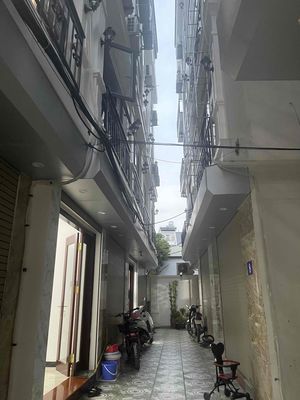 mặt ngõ bát khối .7 tỷ.35 m.5 tầng. Mua bán nhà ở tại Quận Long Biên Hà Nội được đăng bởi Huyen Nguyen78