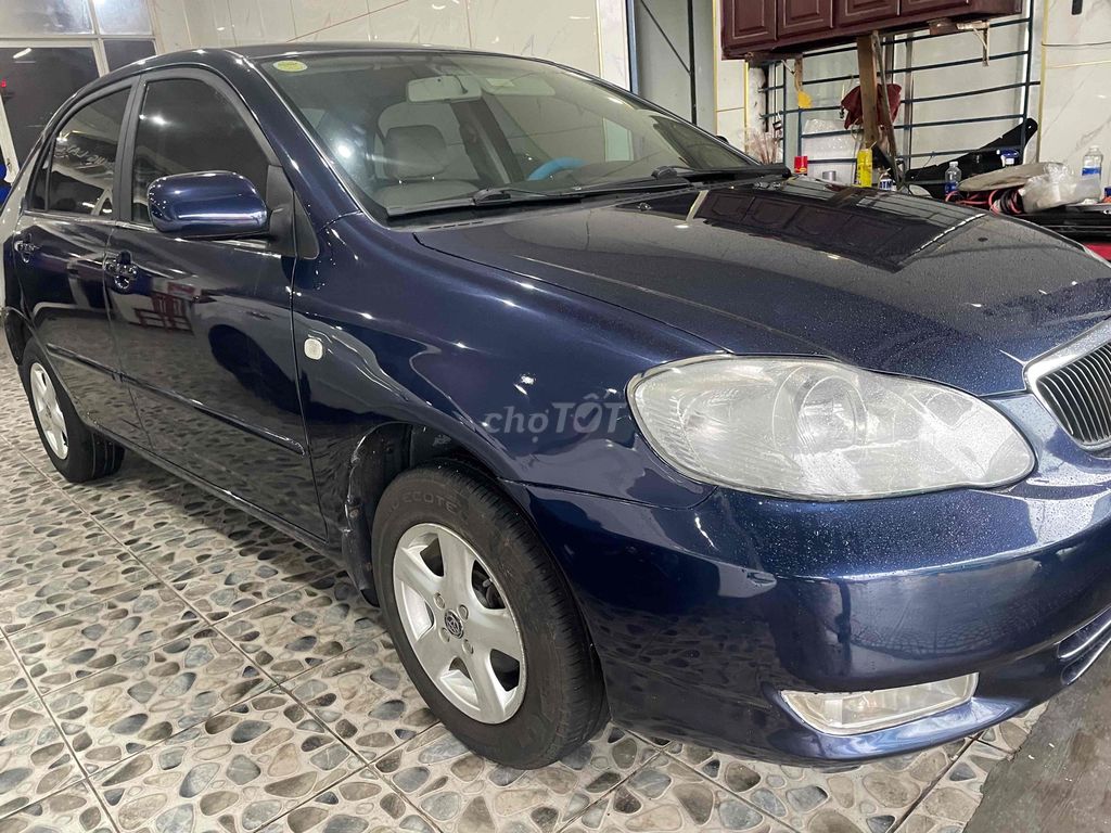 Toyota Corolla Altis, темно-синий, 5 мест