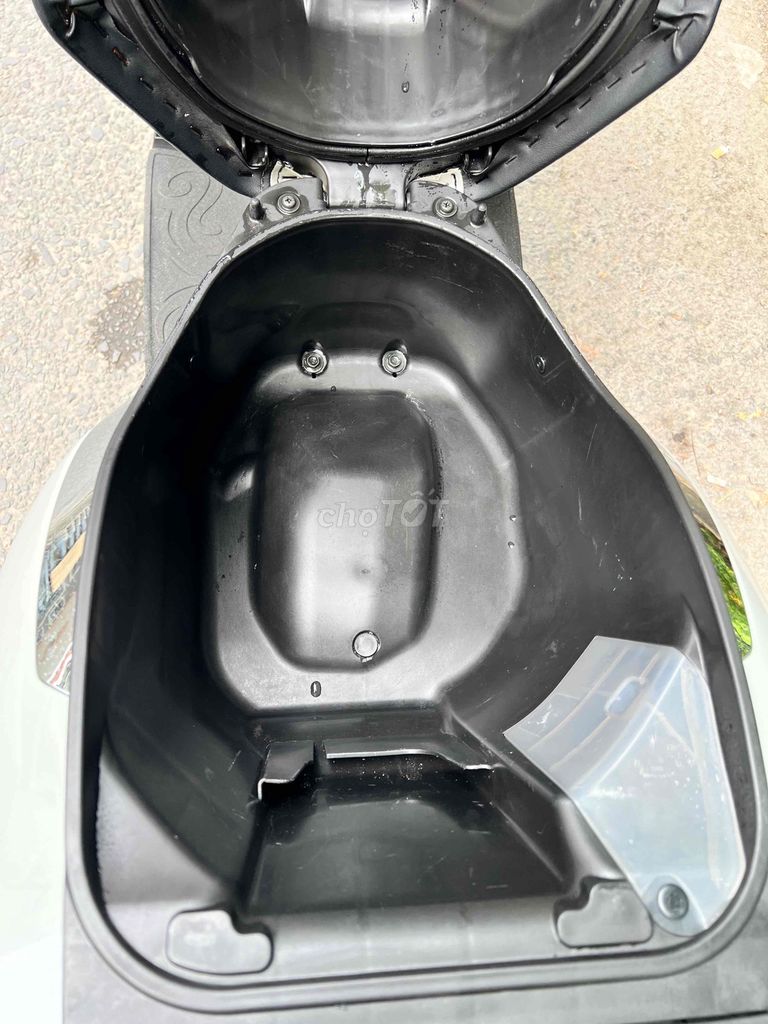 Sh Mode Xi Măng chính chủ. Mua bán Xe máy tại Thành phố Biên Hòa Đồng Nai được đăng bởi Khiêm Đỗ hình 16