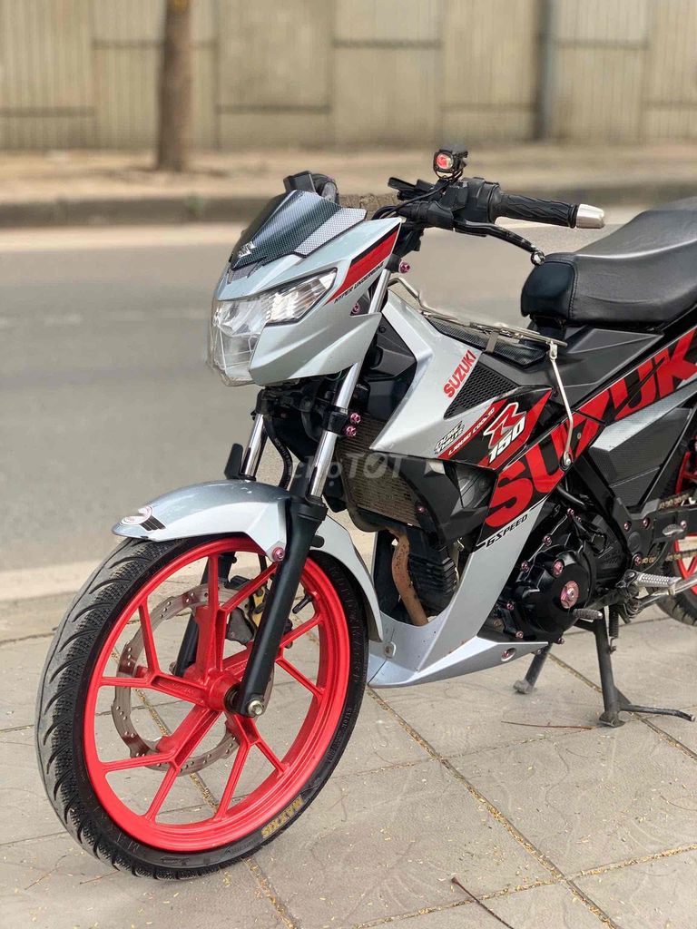 Suzuki RAIDER 2023 xe lướt mới chính chủ. Mua bán Xe máy tại Quận Cầu Giấy Hà Nội được đăng bởi Tong motor xe may hình 3