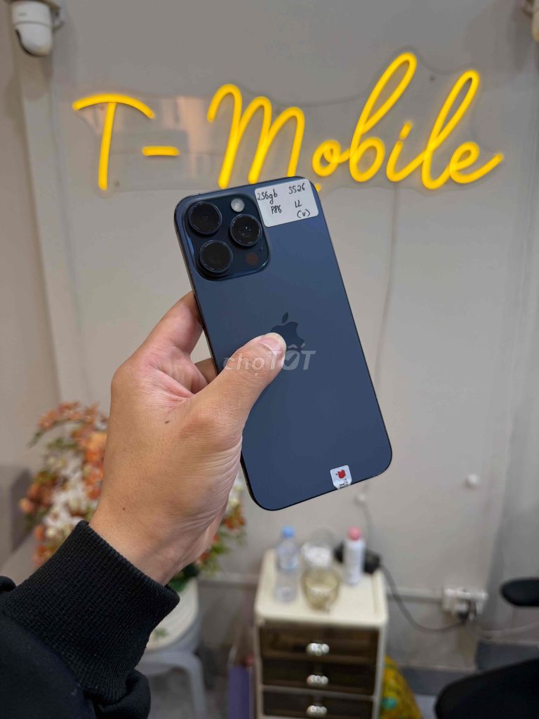 15 Promax 256Gb Quốc Tế zin full vỏ đẹp. Mua bán Điện thoại tại Quận Thanh Xuân Hà Nội được đăng bởi Ngô Tráng T Mobile hình 1