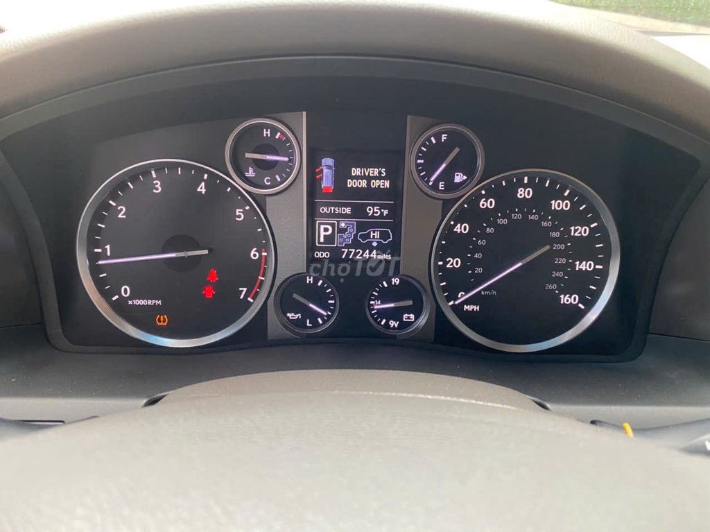 Lexus LX570 2014  - Xe Chính Chủ. Mua bán Ô tô tại Quận Tân Bình Tp Hồ Chí Minh được đăng bởi Phạm Minh Tuân hình 4