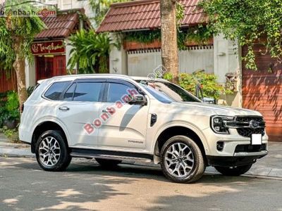 Ford Everest Titanium 2.0L 4x2 AT 2022. Mua bán Ô tô tại Quận Hoàng Mai Hà Nội được đăng bởi Thành Luân