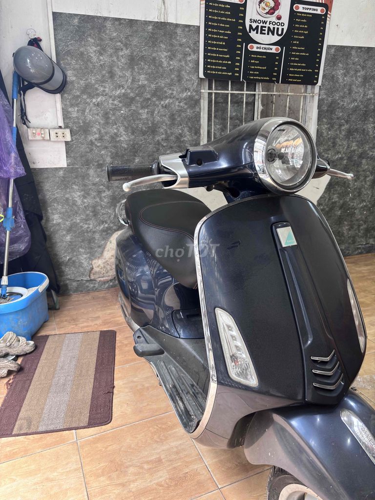 Piaggio Vespa Primavera Импортная Серая