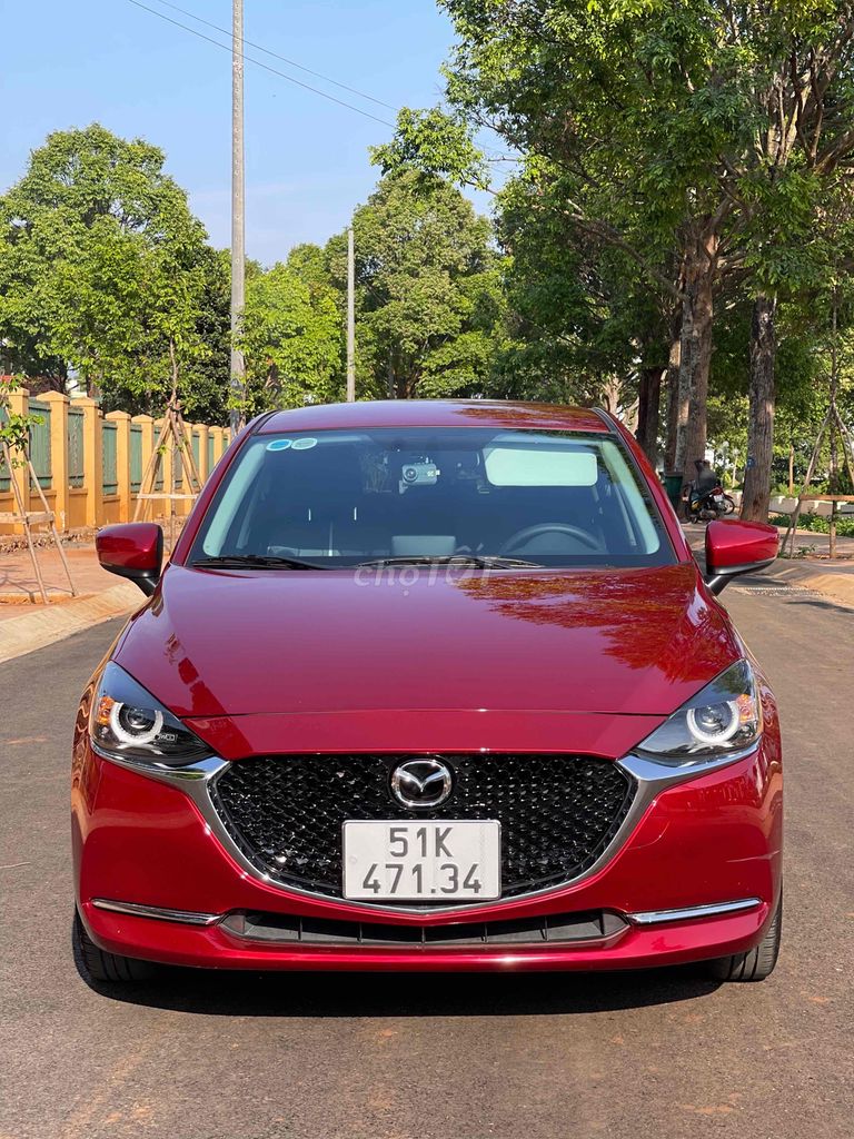 mazda 2 luxury 2022 odo 11000km