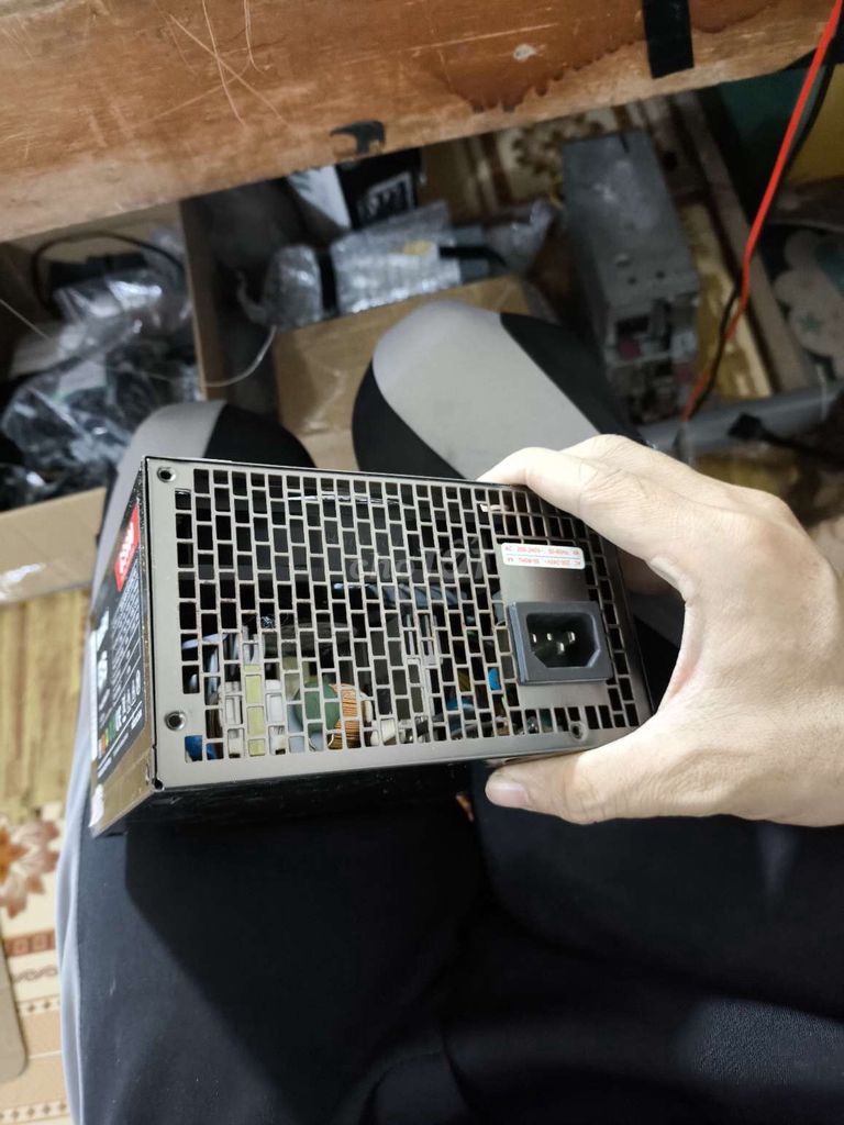 Nguồn Huntkey GS600 600W Like New 99%. Mua bán Linh kiện (RAM, Card...) tại Thị xã Sơn Tây Hà Nội được đăng bởi Long chuyên linh kiện điện tử hình 1