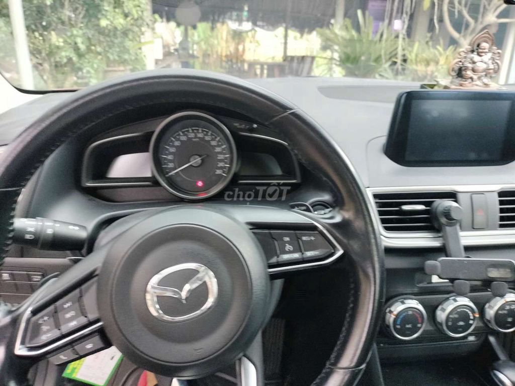 Chủ gửi bán xe Mazda 2018 -chay 35000 km. Mua bán Ô tô tại Thị xã Bến Cát Bình Dương được đăng bởi Đổ thị ngọc Diễm hình 6