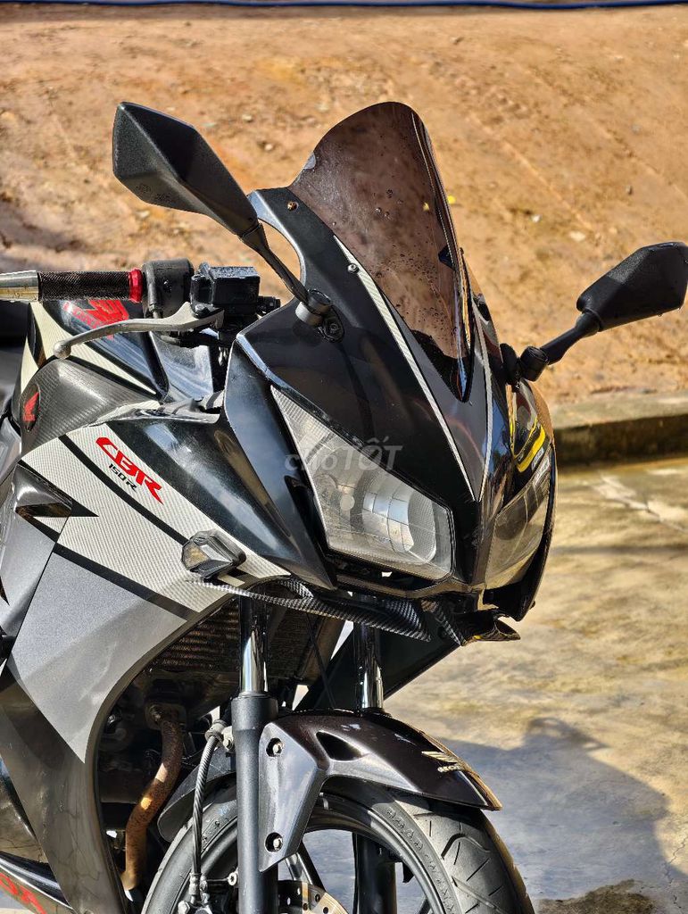 Honda CBR Đen 5 vạn. Mua bán Xe máy tại Huyện Lục Nam Bắc Giang được đăng bởi Trí Tài hình 2