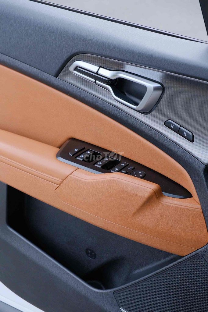 Kia Sportage 2024 Premium 2.0G - 11000 km. Mua bán Ô tô tại Thành phố Thủ Đức Tp Hồ Chí Minh được đăng bởi Khương Duy Ô Tô Lướt hình 15