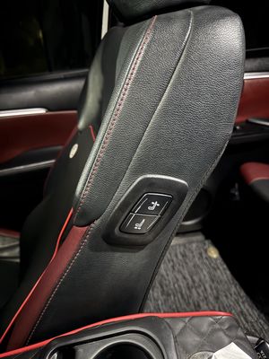 Toyota Fortuner Legender 2021 Trắng 100.000 km. Mua bán Ô tô tại Quận Đống Đa Hà Nội được đăng bởi quangvinh do