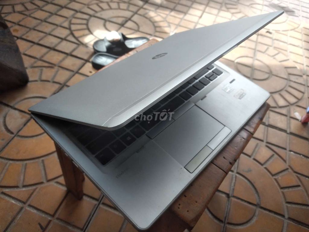 Laptop HP 9470Mm i7 ssd 240g siêu đẹp luômn