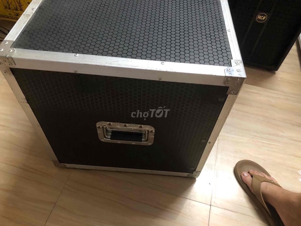 Tủ âm thanh 10U Đen Đã sử dụng. Mua bán Tivi, Âm thanh tại Huyện Bình Chánh Tp Hồ Chí Minh được đăng bởi Hoàng tv hình 1