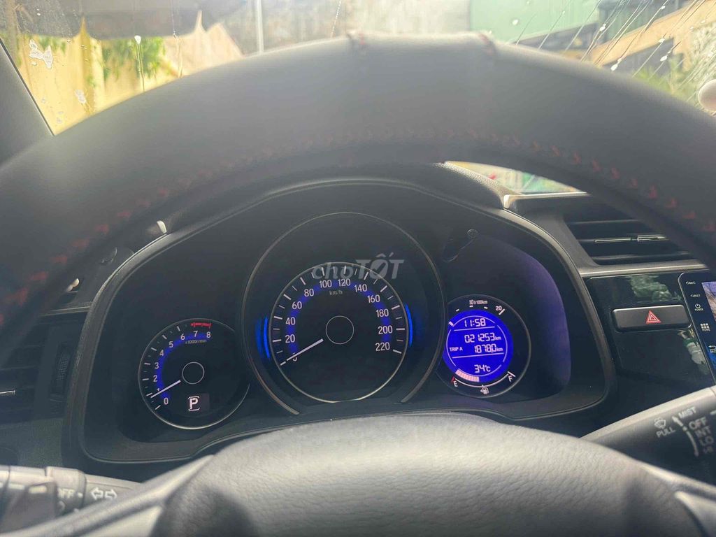 Honda Jazz 2019 1.5 RS - 22000 km