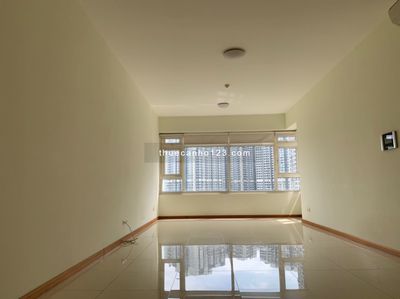 Cho thuê 3 phòng ngủ, lầu cao view đẹp, nhà trống giá 23 triệu/tháng