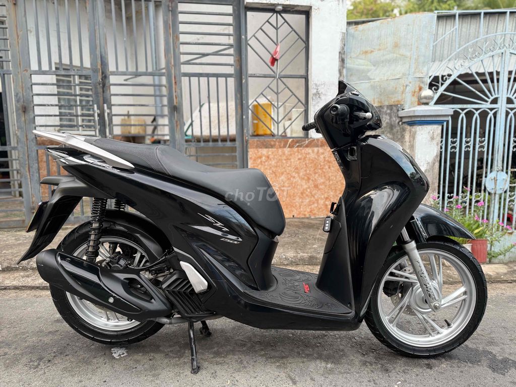 Sh 150 ABS 2020 Lướt 9km B65 GÓP CẦN CCCD ĐỦ 18t. Mua bán Xe máy tại Huyện Phong Điền Cần Thơ được đăng bởi XE MÁY HOÀNG YẾN hình 3