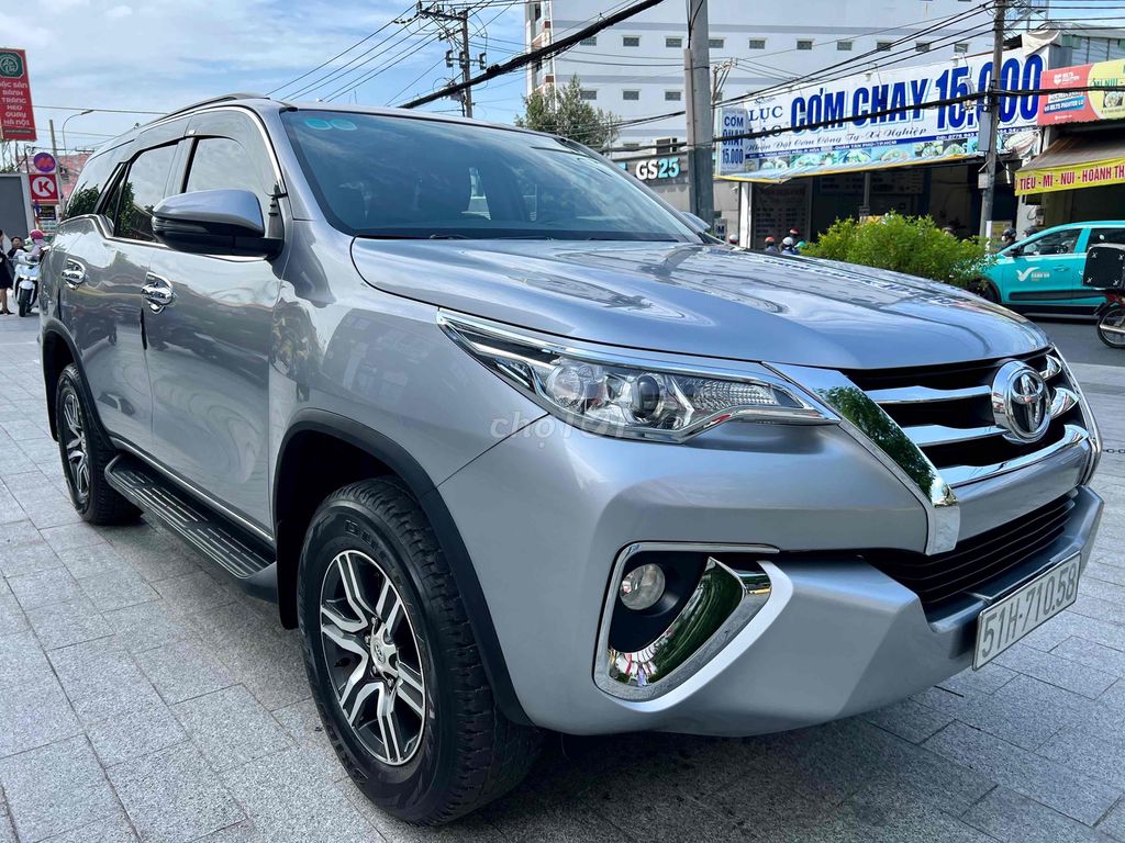 Fortuner  đời 12/2019 máy dầu số sàn không k.doanh