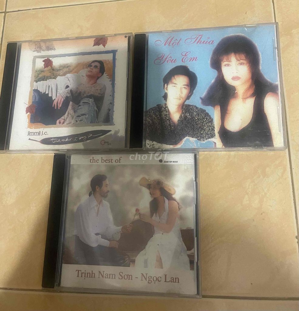 CD nhạc Hải ngoại Rất mới. Mua bán Sở thích khác tại Quận Đống Đa Hà Nội được đăng bởi Nguyễn Thắng hình 1