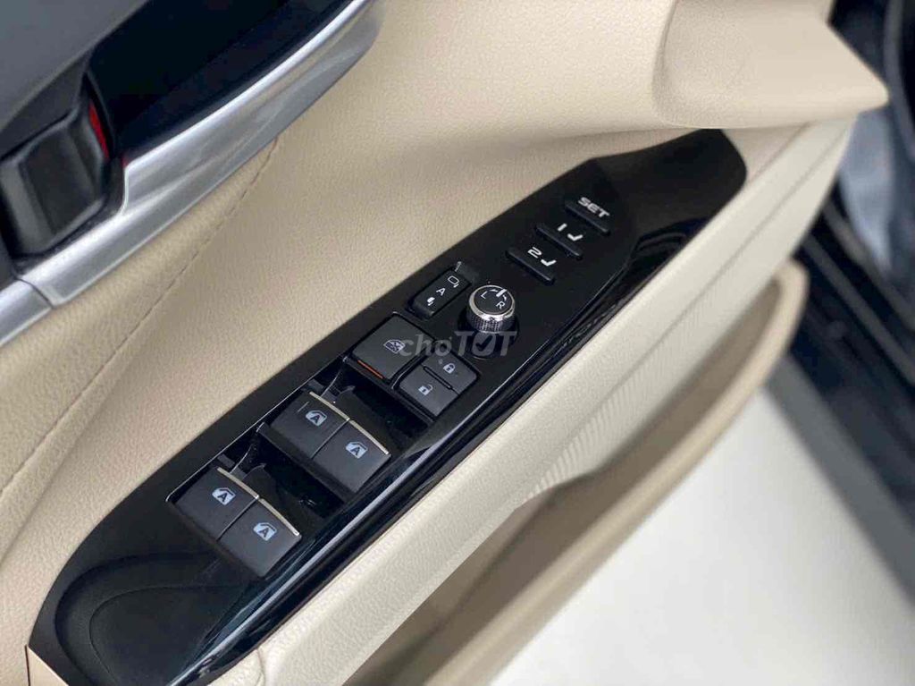 Toyota Camry 2019 2.5Q - tự động HÃNG BH 1 năm. Mua bán Ô tô tại Quận Bình Thạnh Tp Hồ Chí Minh được đăng bởi phuongneo hình 8