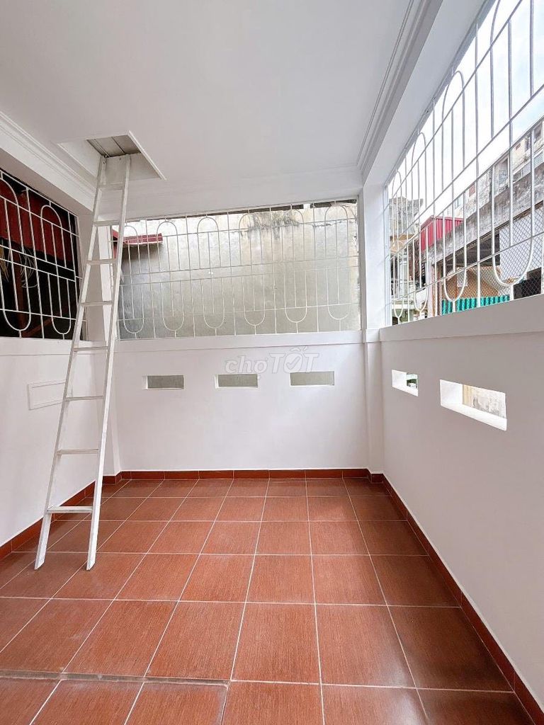 BÁN NHÀ Ở QUAN HOA - RỘNG 48M2 - OTO QUA NHÀ - NGÕ THÔNG - NHÀ LÔ GÓC. Mua bán nhà ở tại Quận Cầu Giấy Hà Nội được đăng bởi Nguyễn Việt Anh hình 5
