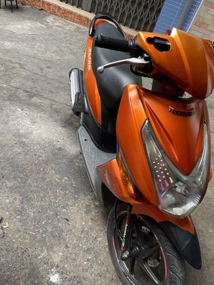 Xe nhà đang sử dụng bình thường. Mua bán Xe máy tại Quận 3 Tp Hồ Chí Minh được đăng bởi Nguyễn Khánh Duy