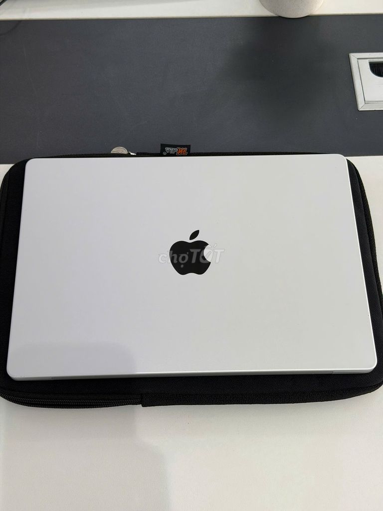 Apple MacBook Pro 14in M1 16GB/512GB Bạc. Mua bán Laptop tại Quận Gò Vấp Tp Hồ Chí Minh được đăng bởi Đinh Viết Việt hình 1