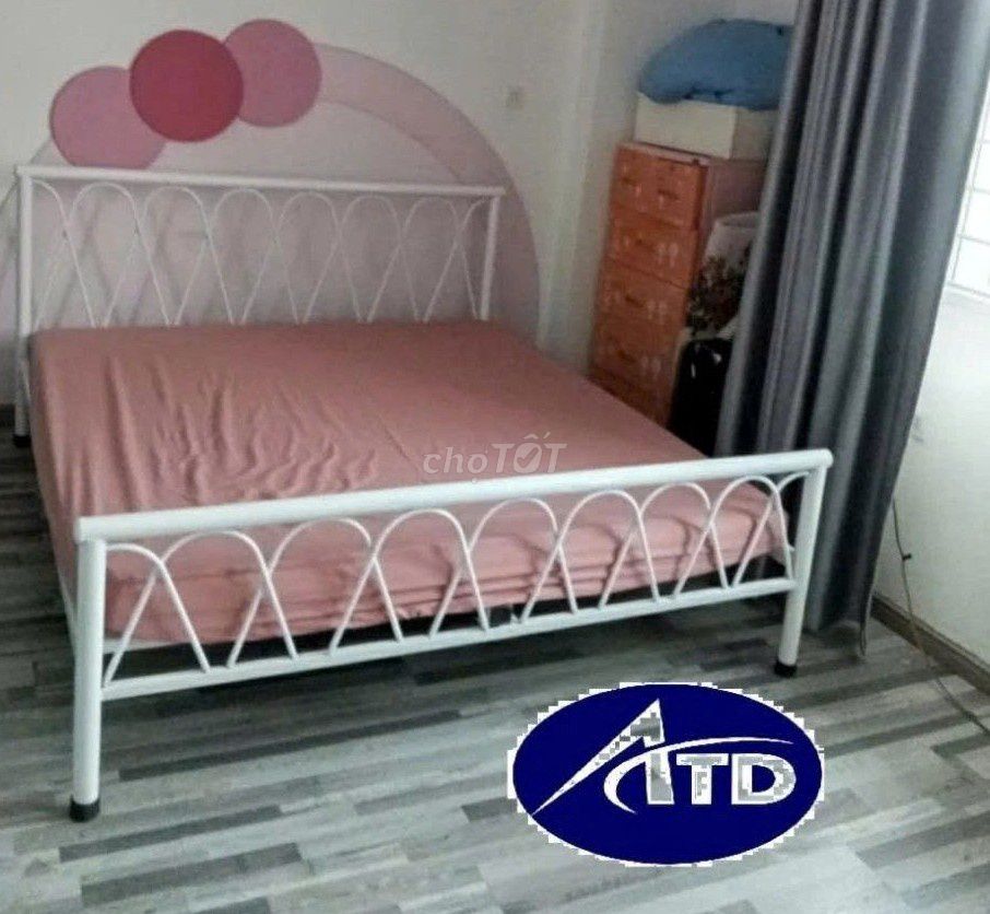 Giường sắt Giường sắt Giường sắt Giường sắt. Mua bán Giường, chăn ga gối nệm tại Quận 12 Tp Hồ Chí Minh được đăng bởi Xưởng Nội Thất Sài Gòn  hình 1