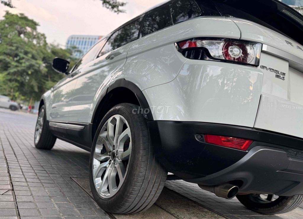 LandRover Range Rover Evoque 2012. Mua bán Ô tô tại Quận Cầu Giấy Hà Nội được đăng bởi A Sơn hình 4